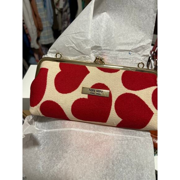 Miu Miu Red Heart Clutch Pochette w/ Gold Chain - Brand New in Box - Picture 1 of 4